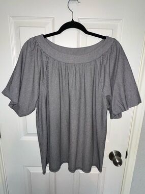 Ann Taylor Black & White Stripe Women's Top